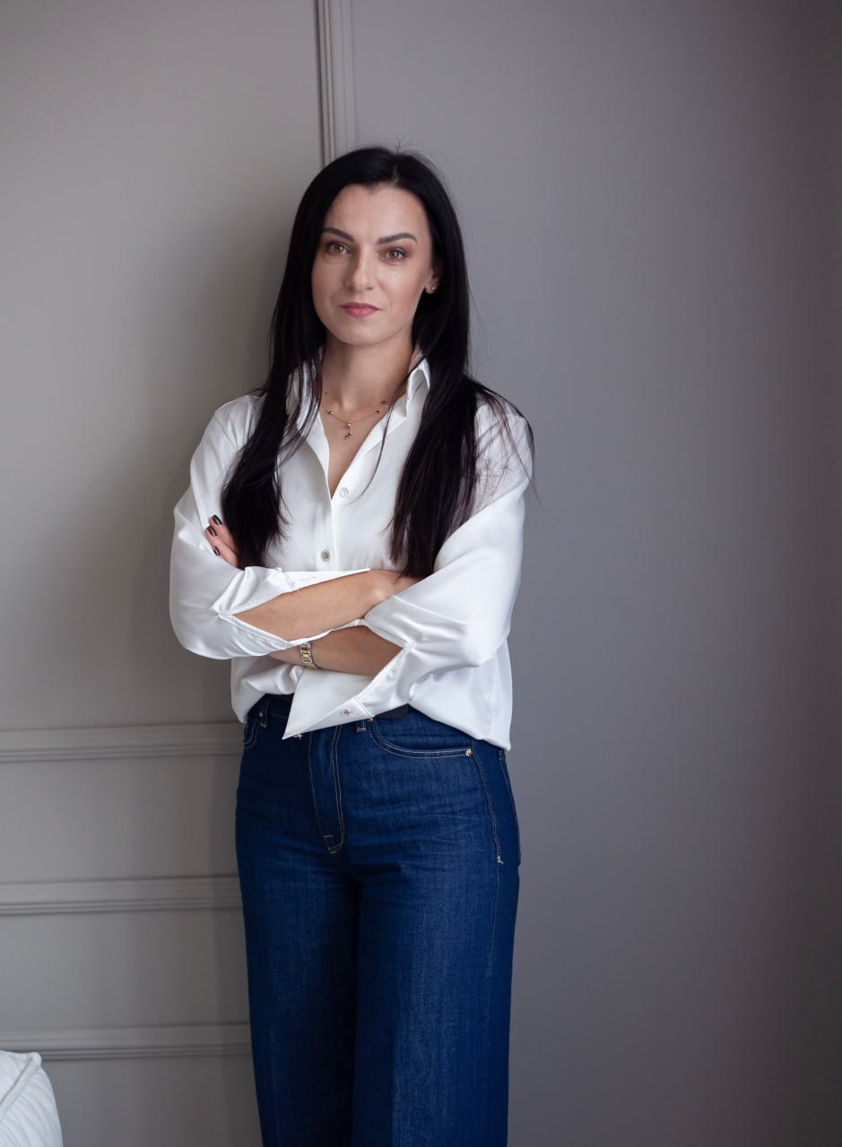 photo_5298993069577409005_y